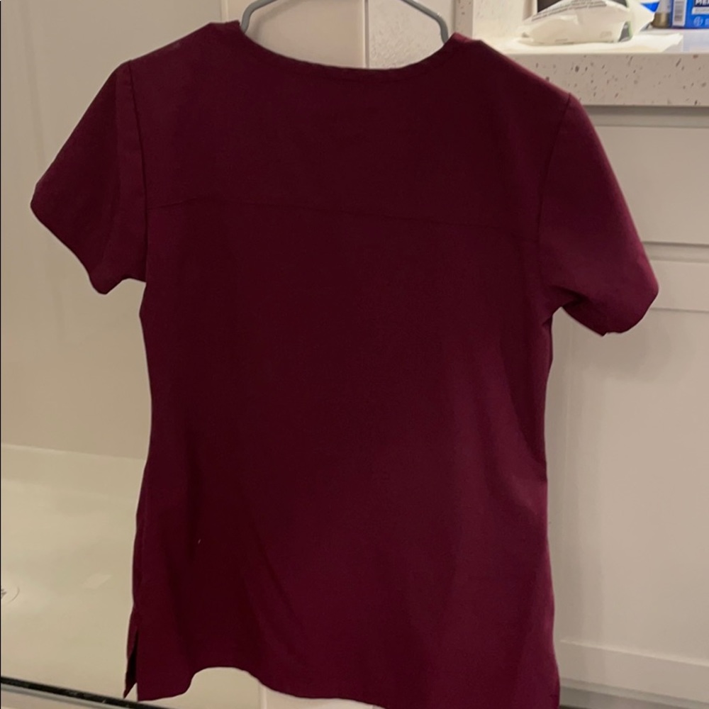 Scrub top - Picture 2 of 2